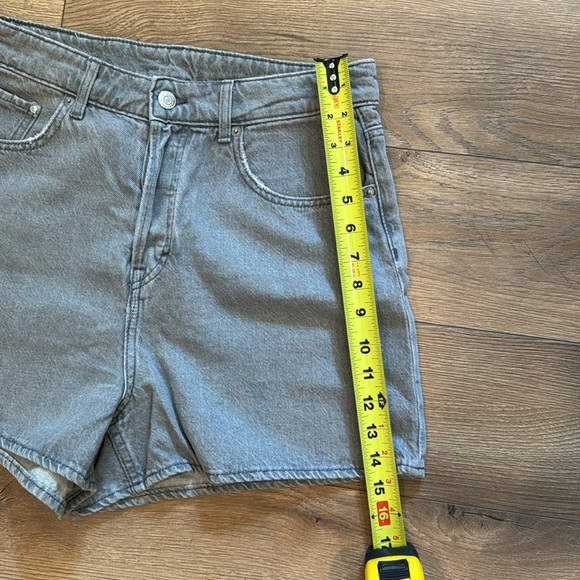 H&M Women’s &Denim Shorts Wide Leg Button Down Closure Gray Size M-L - Picture 5 of 8